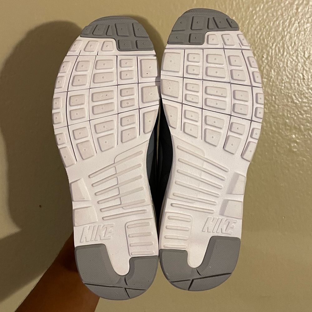 Gray Nike Sneakers - Picture 2 of 6